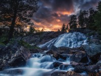 Cascade Céladon vue d'en bas.jpg
